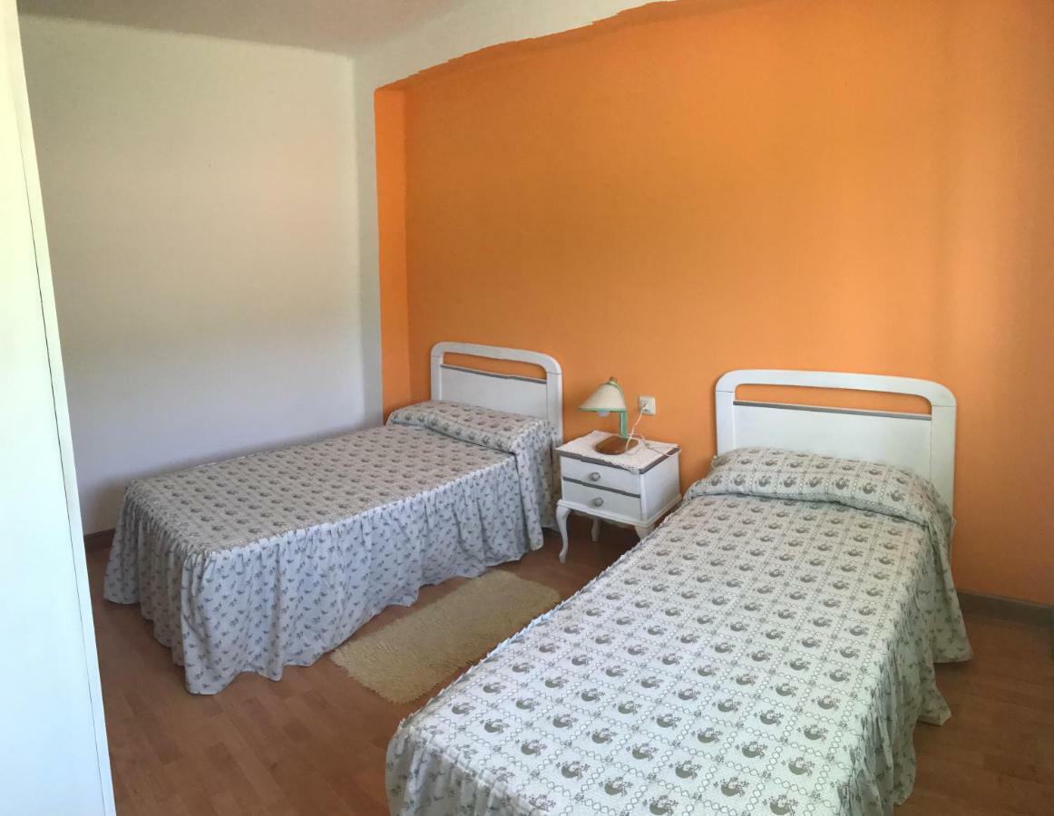 Casa De Pueblo Con Merendero Alquilable Opcionalmente Casarejos Kültér fotó